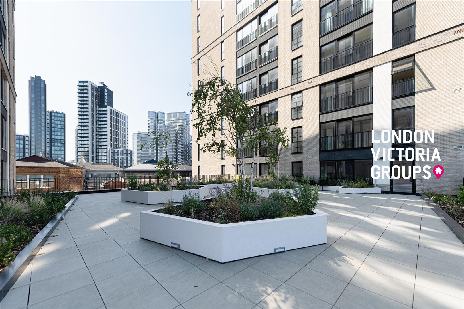Huntingdon Apartments, 1 Graphite Square, LONDON